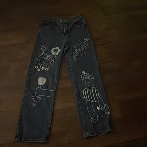 straight leg high waisted jeans with desings